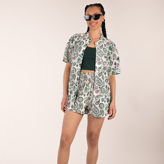 3rd Rock Ash short in Paisley Tropics - worn by model with matching shirt