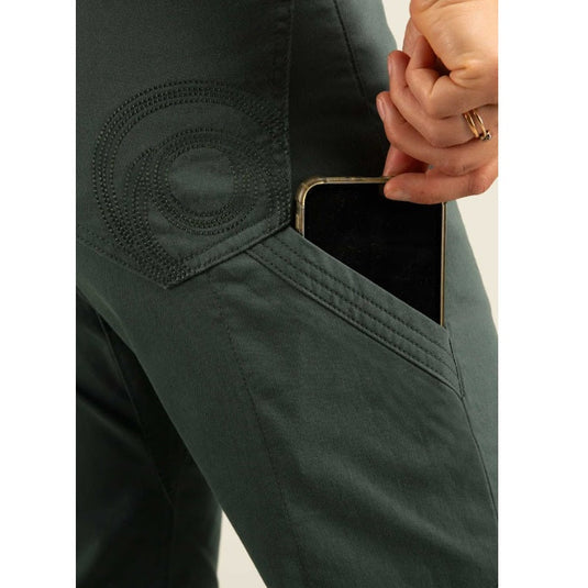 3rd Rock Johnson Pant Nori close up of side pocket