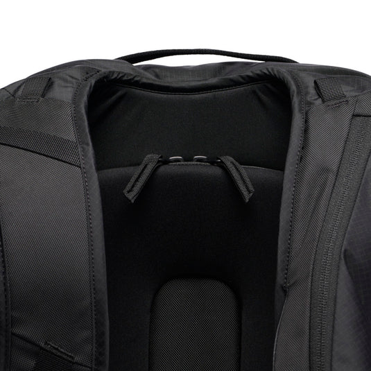 Black Diamond Dawn Patrol 25 Backpack in black showing zippered back panel access
