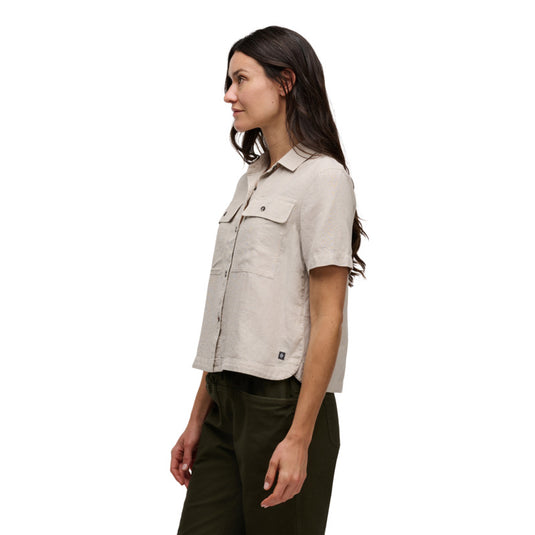 Black Diamond Womens Scenic Route Short Sleeve Shirt in Moonstone-chalk