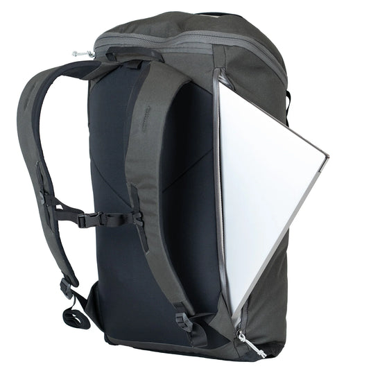 Blue Ice Octopus 25L laptop sleeve pocket