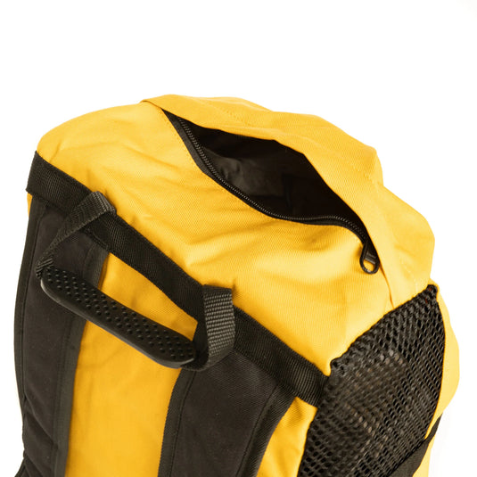 Psychi Rope Bag - Yellow - close up of zipped top pocket