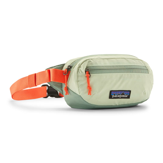 Patagonia Terravia Mini Hip Pack in Lichen Green