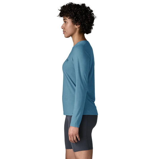 Patagonia Long Sleeved Cap Cool Trail Shirt - Blue worn by model