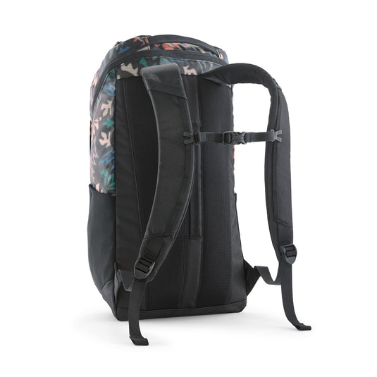 Patagonia Black Hole Pack 25L in Kaleido Black