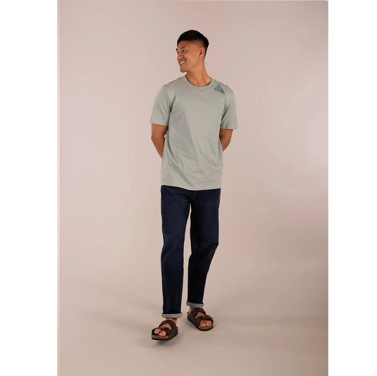 3rd Rock Gaia Jean Raw Retro Indigo worn by model