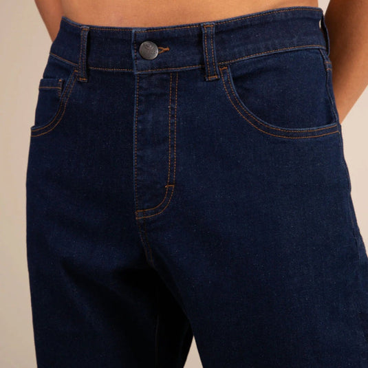 3rd Rock Mens Mars Jean Indigo - worn by model- close up of waist