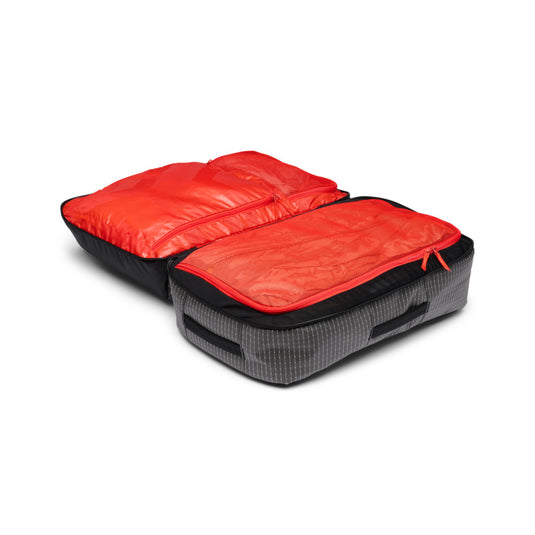 Black Diamond Stonehauler 40L Travel Pack in black