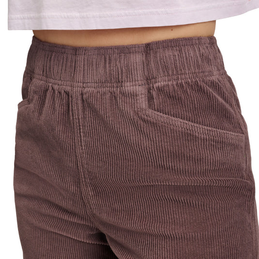 Black Diamond Womens Dirtbag Corduroy Shorts in dark muave