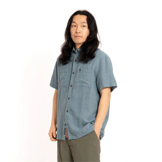 Black Diamond Mens Scenic Route Short Sleeve Shirt - midnight blue glacier
