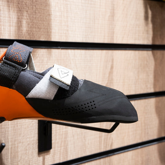 Boreal Crux (Velcro) close up of toe edge