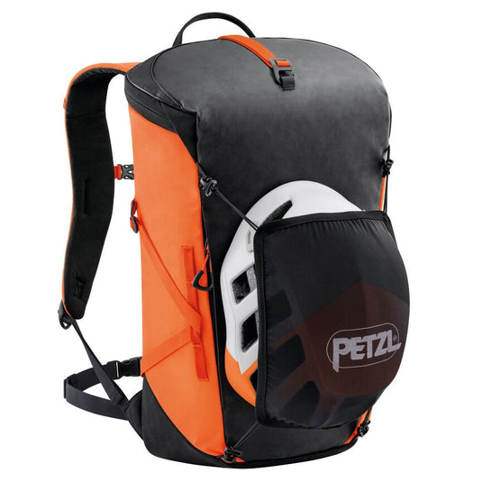 Petzl Bug Backpack 18L - in orange with helmet attached